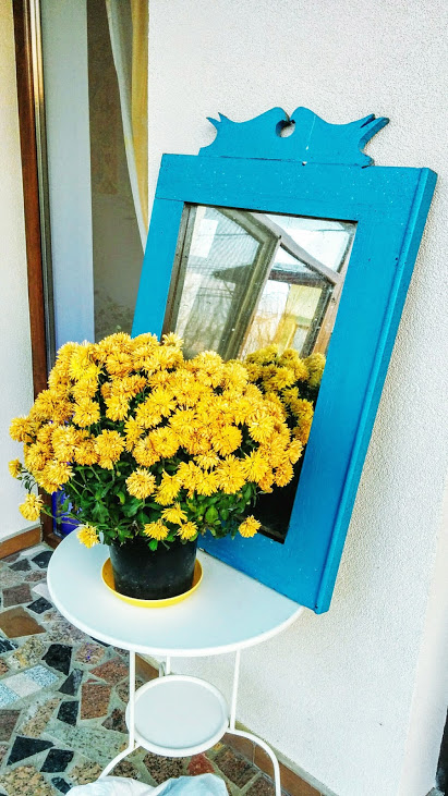 Am adus de la Tulcea oglinda mamei-soacre, veche de peste 50 de ani