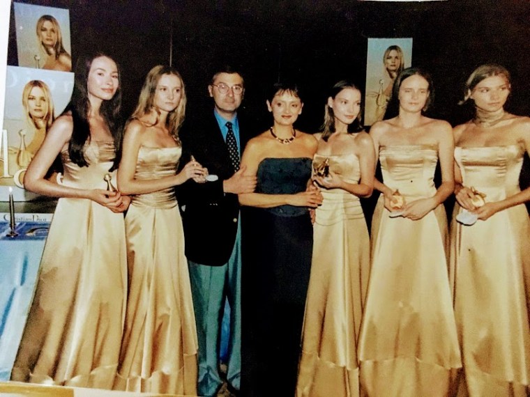 7d0d9b81-bbf9-49a4-8d40-f124bc293402